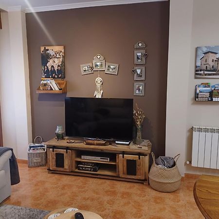 Apartament La Casa Del Gatico Lumbier Zewnętrze zdjęcie