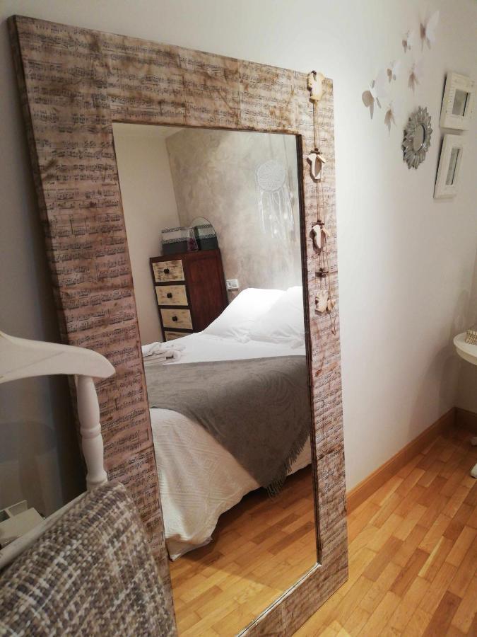 Apartament La Casa Del Gatico Lumbier Zewnętrze zdjęcie